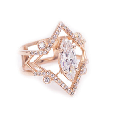 ArrowMarquise-EngagementRing-RoseGold-Artdeco-Unique